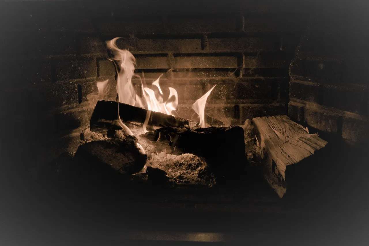 Fire Blanket & Cabinet